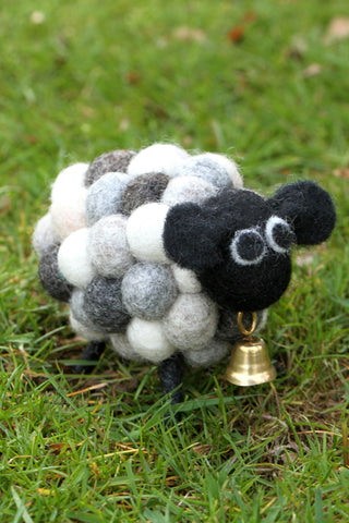 Helen - The Bobbly Herdi Lamb