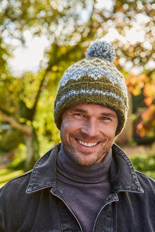 Pachamama Mens Jorvik Bobble Beanie - Moss
