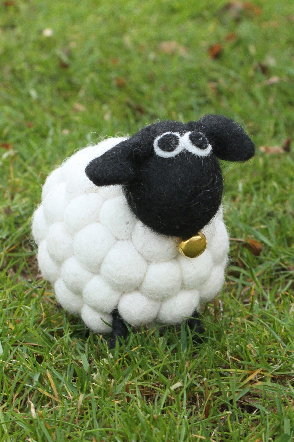 Tessa - The Bobbly Lamb