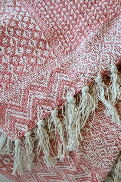 Aix Recycled Cotton Yarn Throw - Coral Blush