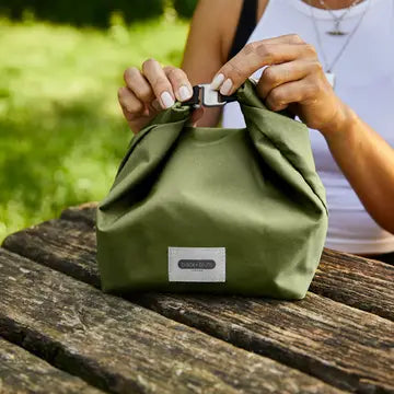 Black + Blum Moss Lunch Bag - Recycled Insulated Lunch Bag 6.7L