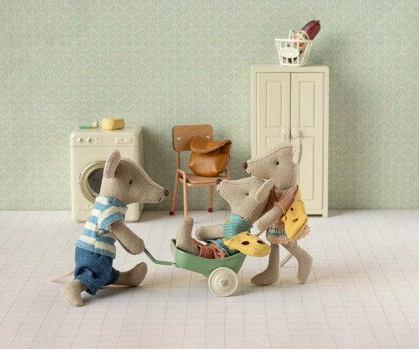 Maileg Mouse - Little Sister with Bag