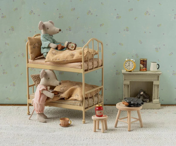 Maileg Mouse Fireplace - Off White