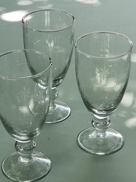 Vintage Style Water Glass w/Etched Stars