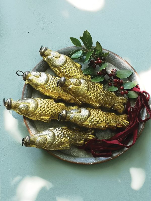 Antique Gold Fish Glass Bauble