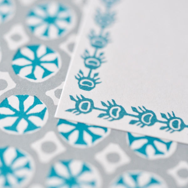 Long Self Adhesive Labels with Turquoise border
