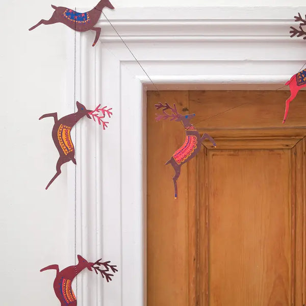 Reindeers Sewn Paper Garland