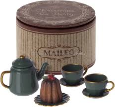 Maileg Mouse Christmas Tea Party