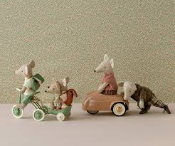 Maileg Mouse Tricycle Hanger - Green