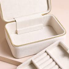 Natural Linen Jewellery Case