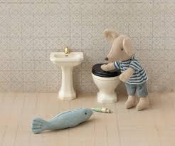 Maileg Mouse Bathroom Sink - Off White