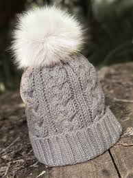 Super Soft Cable Knit Hat w/ Faux Fur Pom - Grey