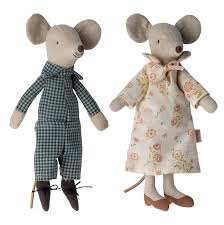 Maileg Grandma & Grandpa Mice in Cigar Box
