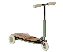Maileg Mouse Kick Board - MInt