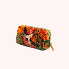 Powder Quilted Vanity Bag - Marbled Swallow
