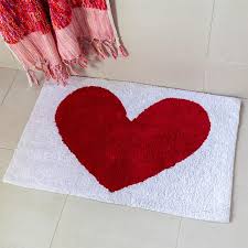 Tufted Bath Mat - Heart
