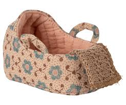 Maileg Mouse Carrycot Baby Mouse Rose