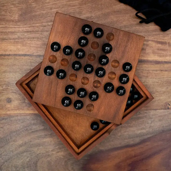 Solitaire - Iron & Glory Wooden Solo Noble Game