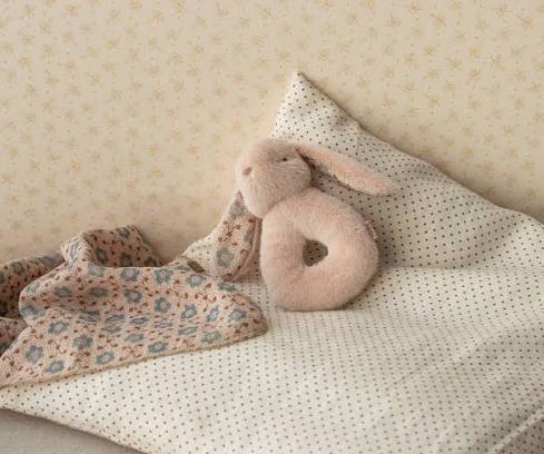 Maileg Rabbit Rattle Set - Powder