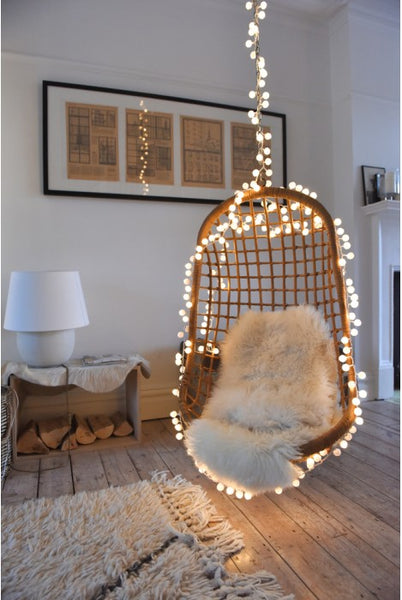 Pom Pom Garland Light