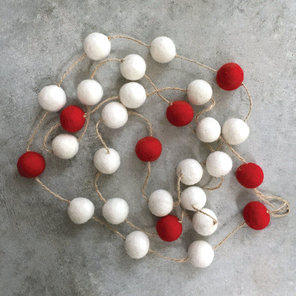 Red & White Felted Pom Pom Garland 2m