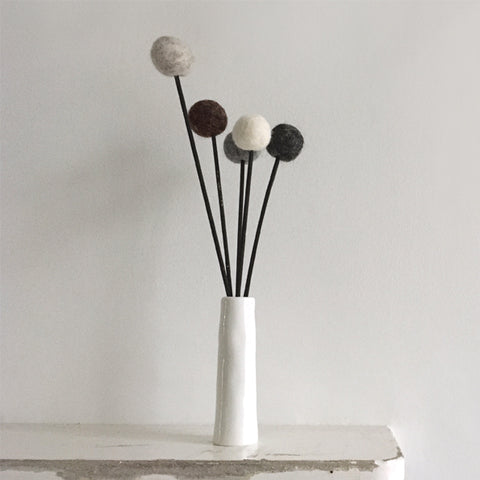 Natural Pom Pom Flower