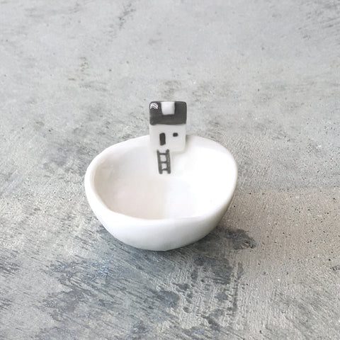 East of India - Little Bowl House & Ladder