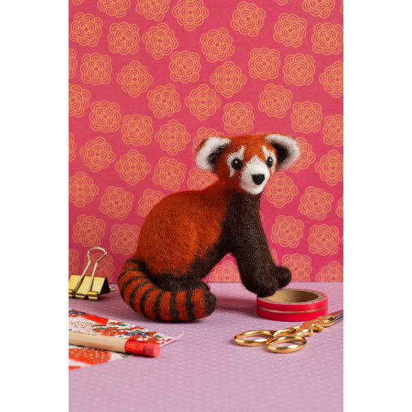Hawthorn Handmade Red Panda Needle Felting Kit